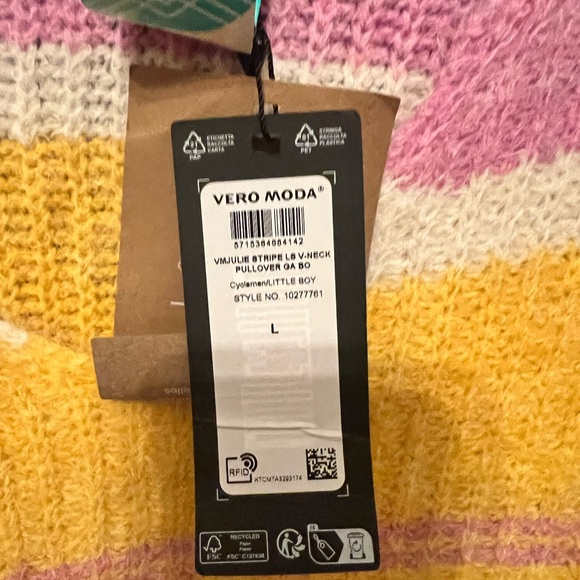 BNWT Stripped colorful sweater - Picture 4 of 8